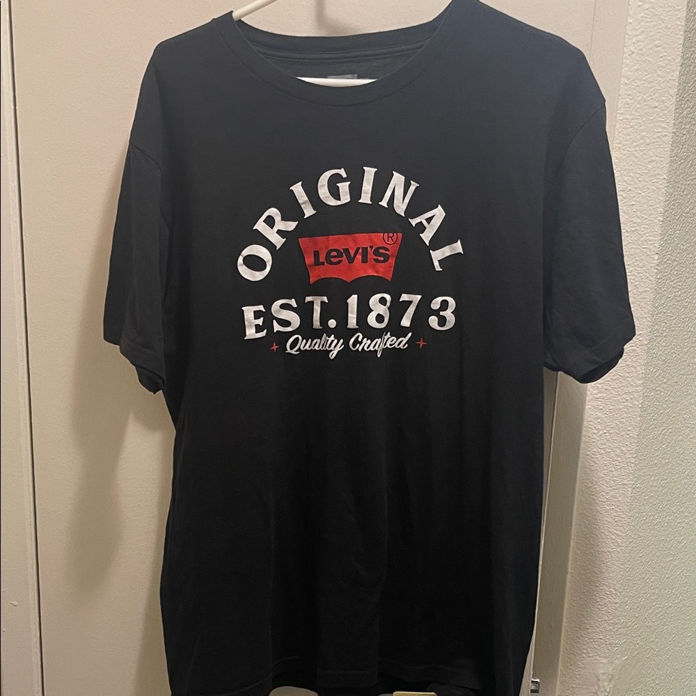 Levi's Black and Red Original Graphic Tee
